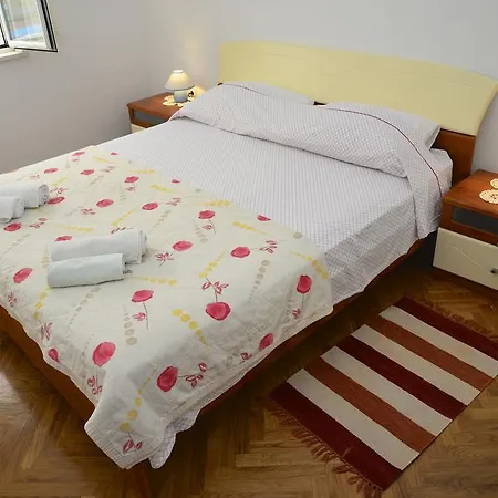 Apartament Premier View *