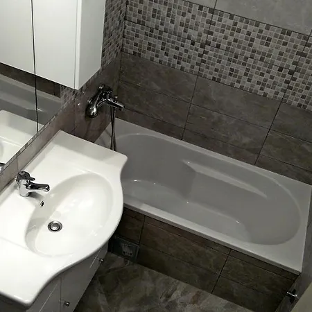 Premier View Apartment *